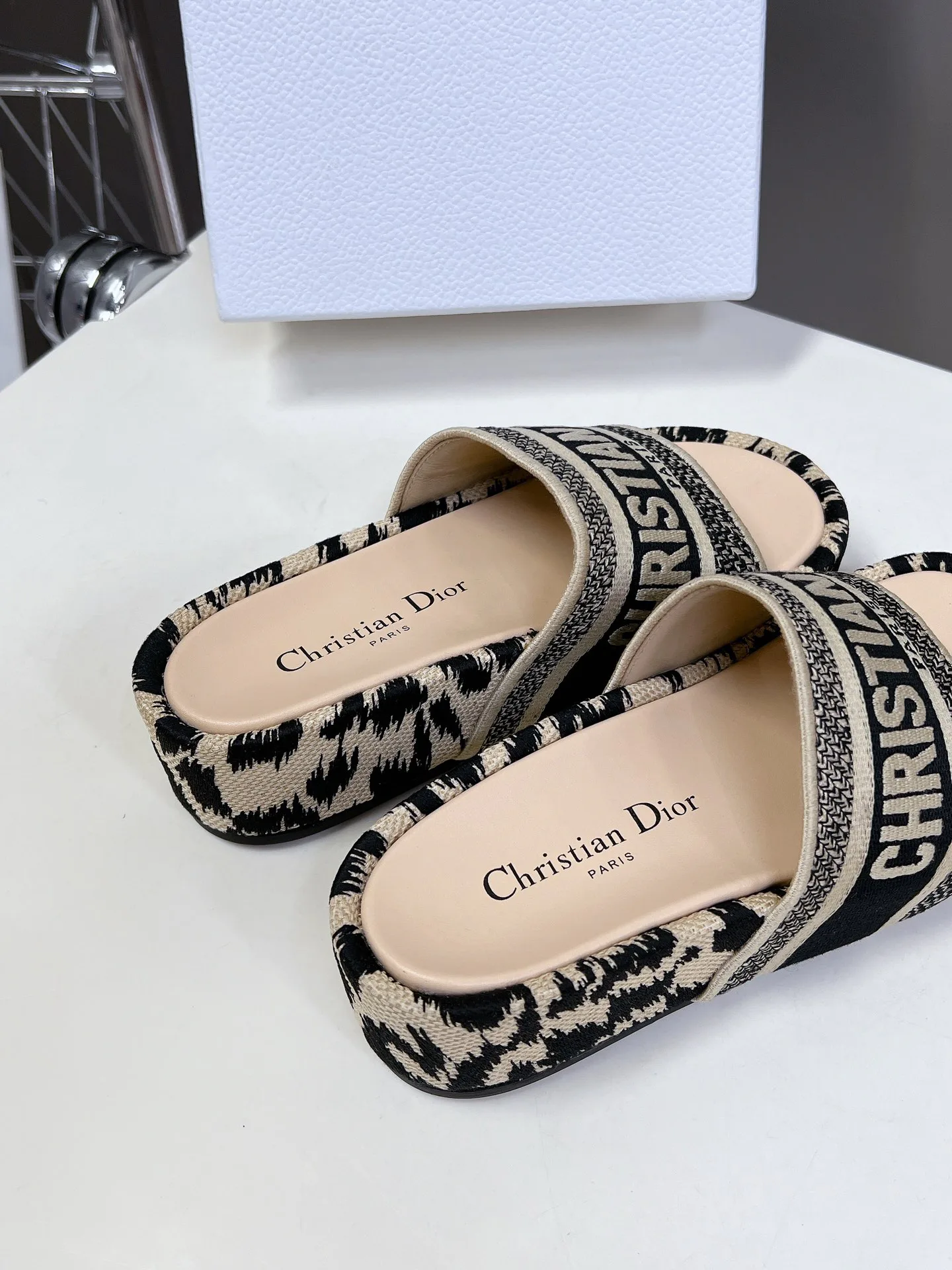 Сандалии Женские Christian Dior 11707856