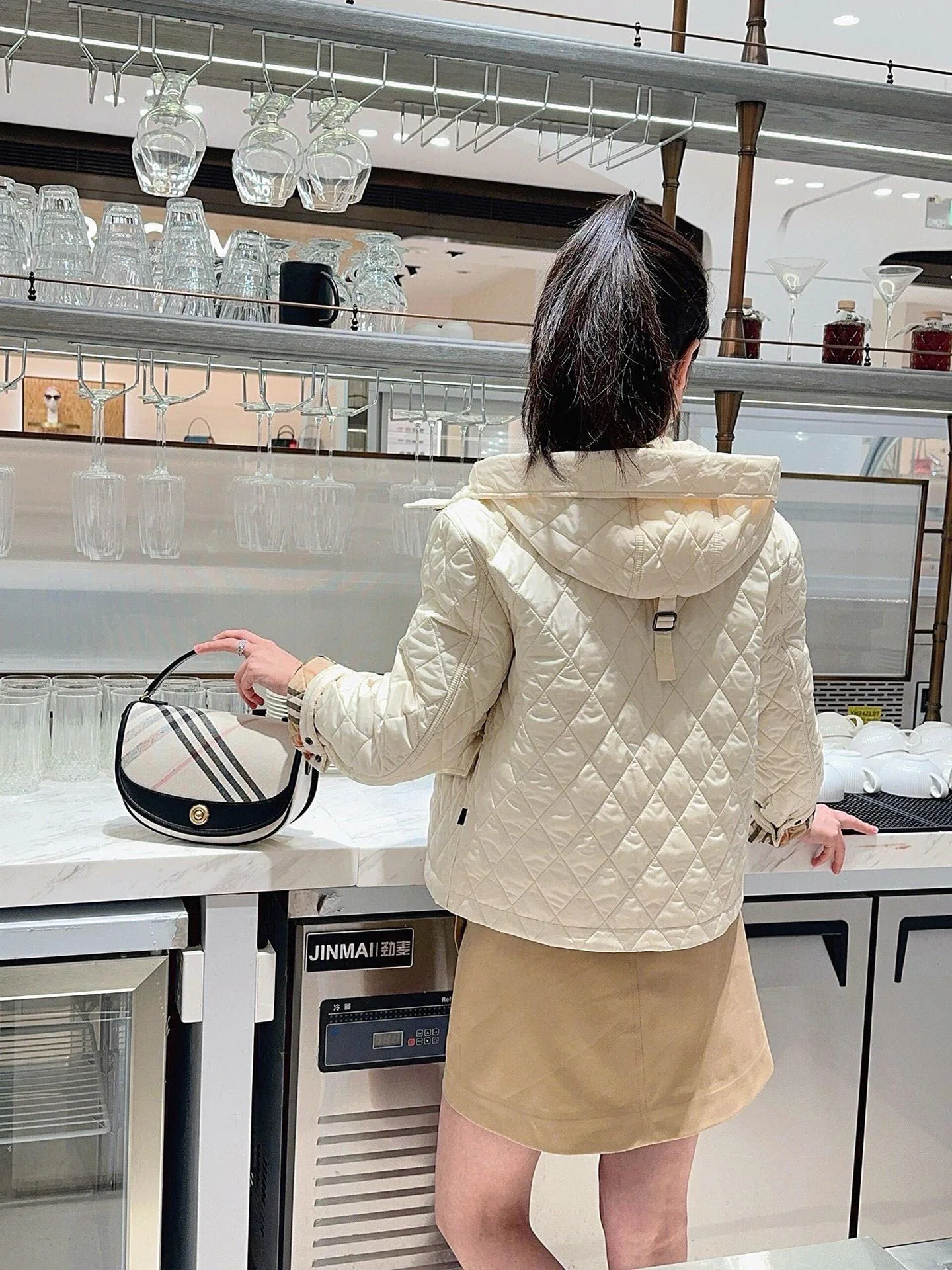 Куртки И Пуховики Женские Burberry 252719