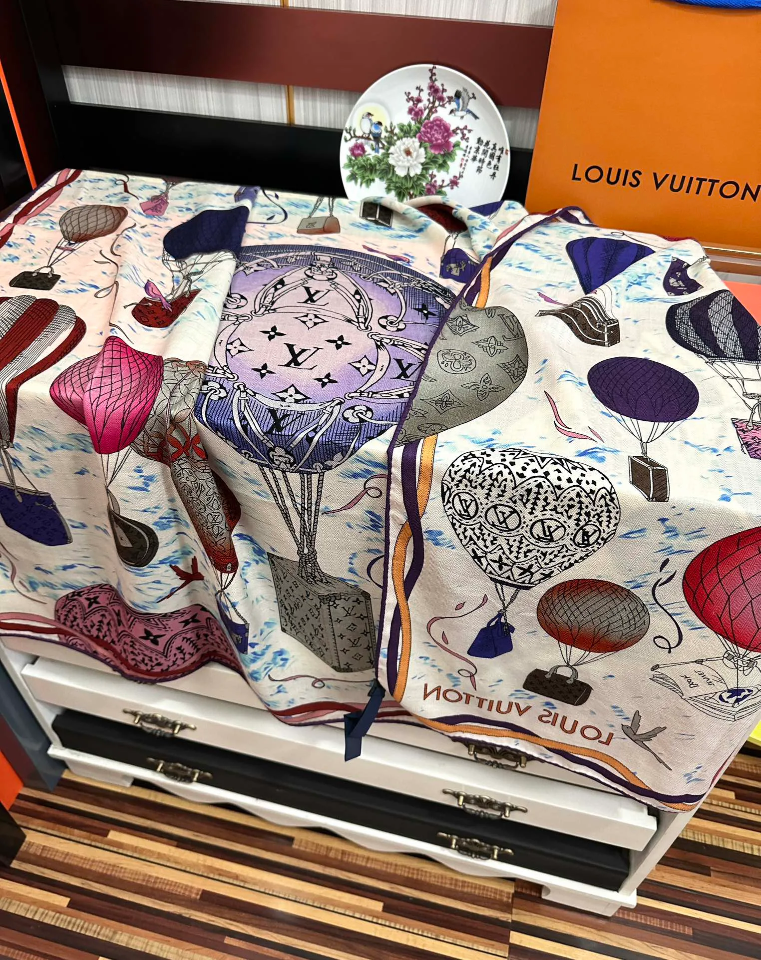 Платки Louis Vuitton 1490206