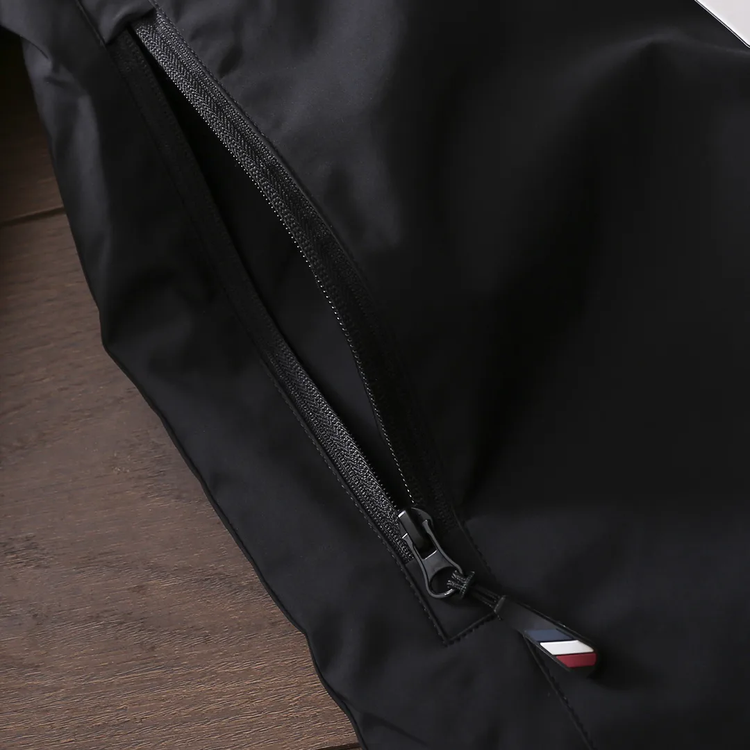 Куртки И Пуховики Мужские Moncler 285270