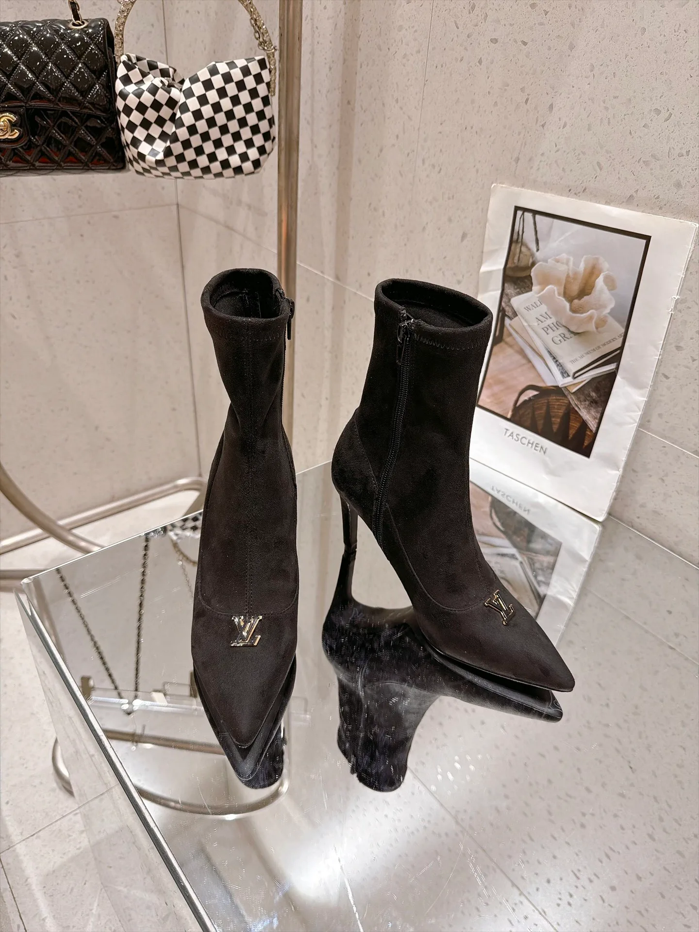 Ботильоны Женские Louis Vuitton 18703167