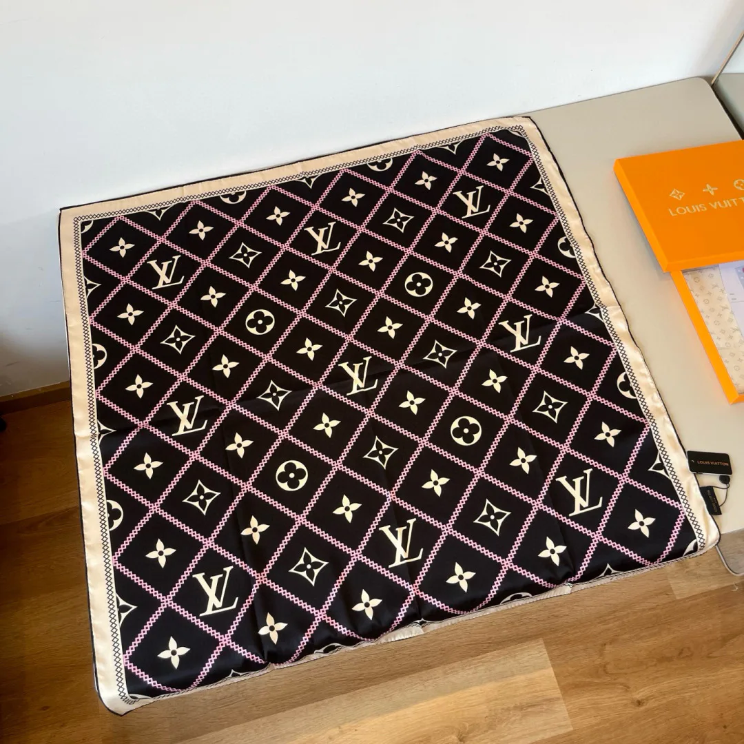 Платки Louis Vuitton 1780955