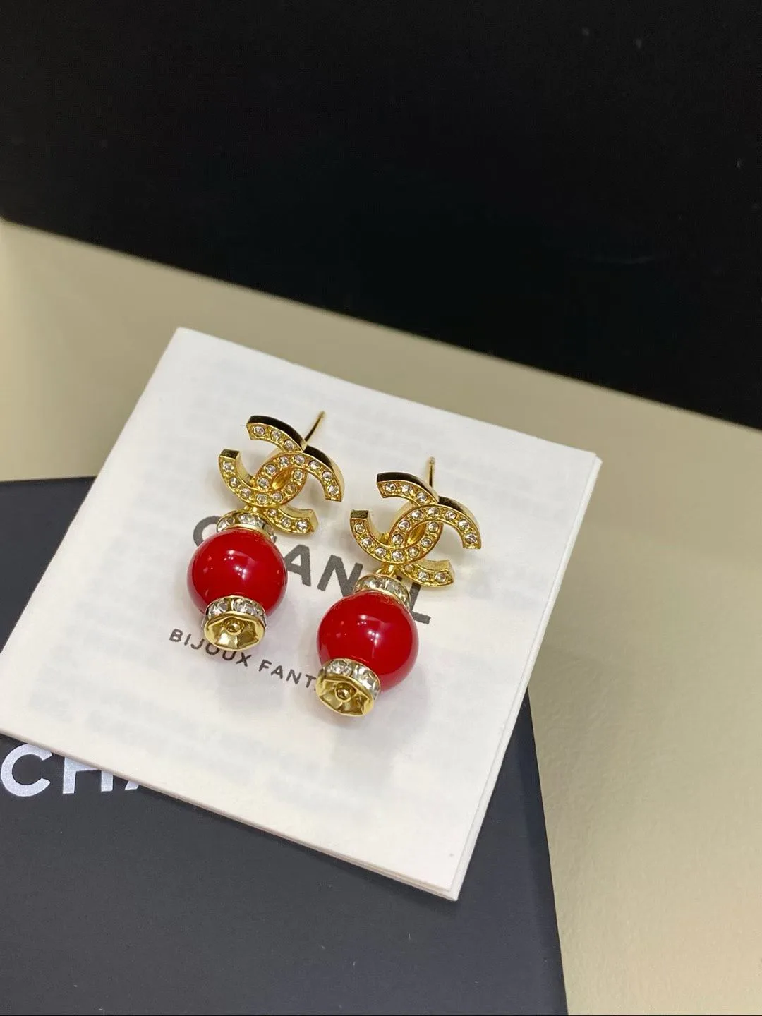 Бижутерия Chanel 11750576