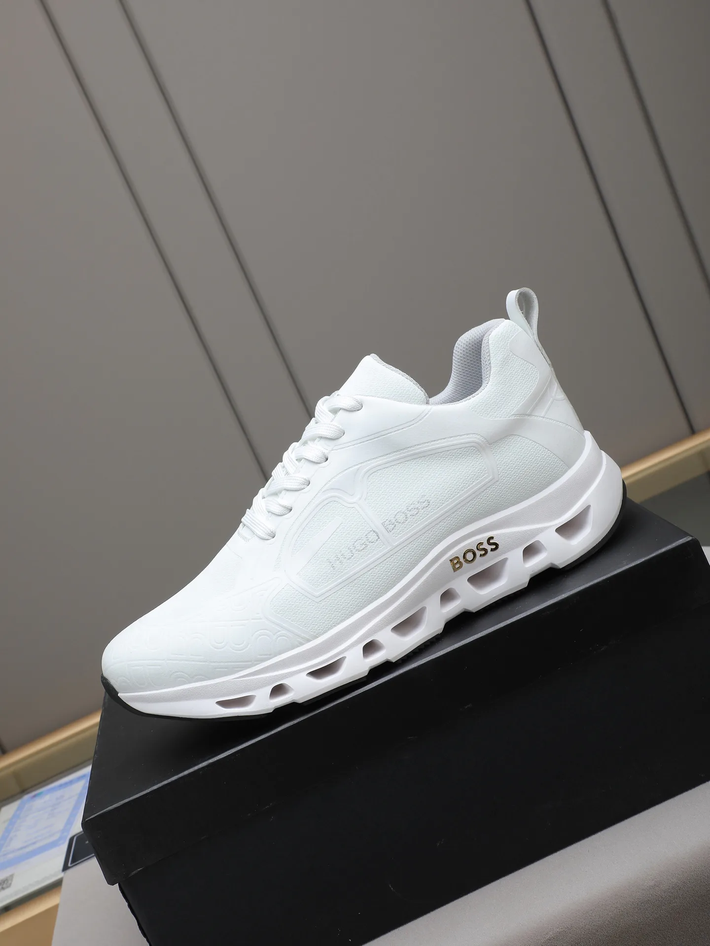 Кроссовки Мужские Hugo Boss 931671