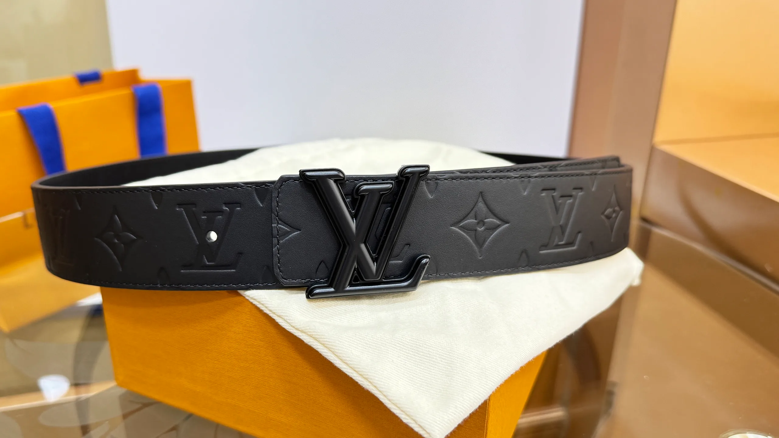 Ремни Louis Vuitton 14066147