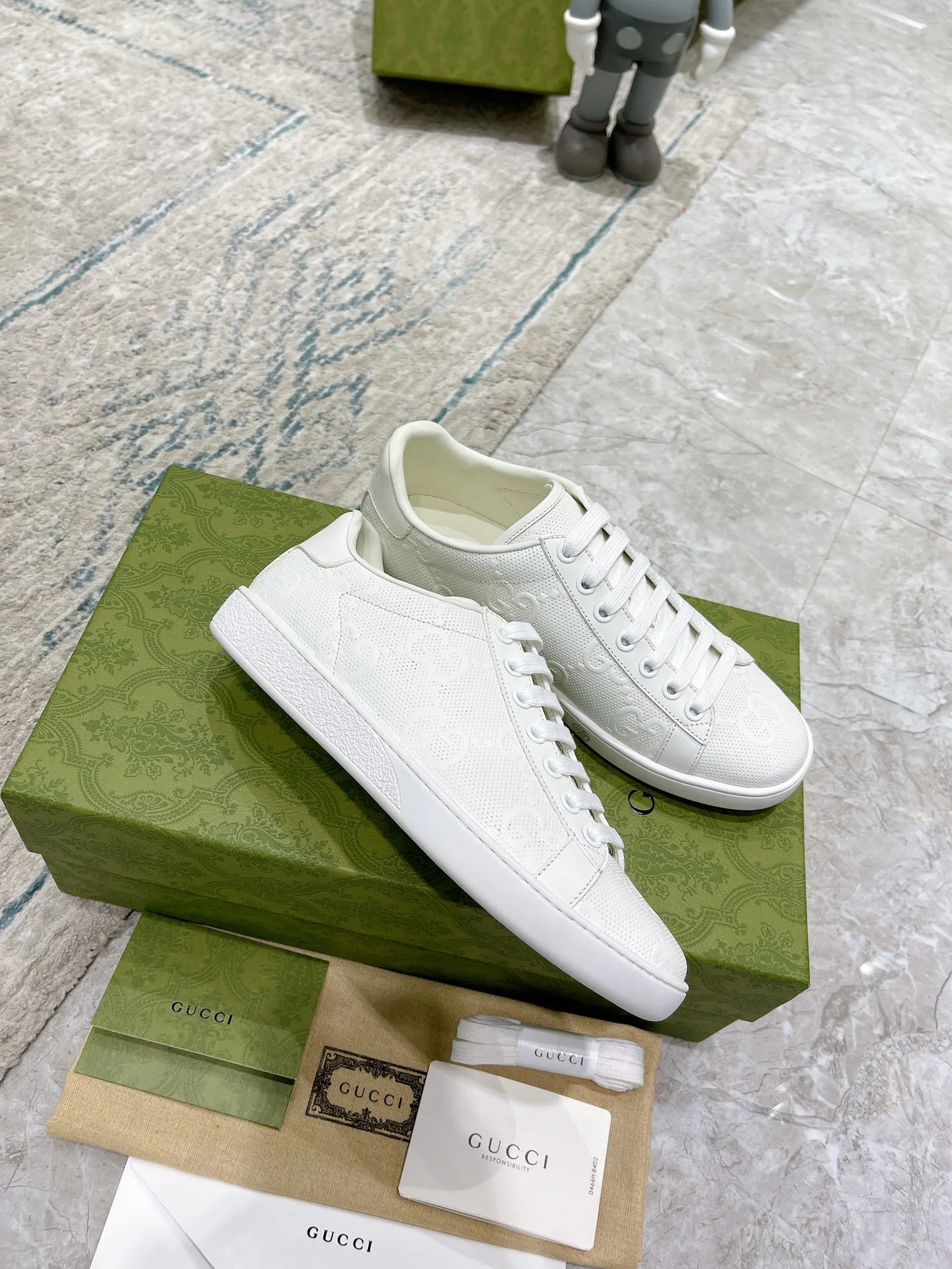 Кроссовки Женские Gucci 17620422