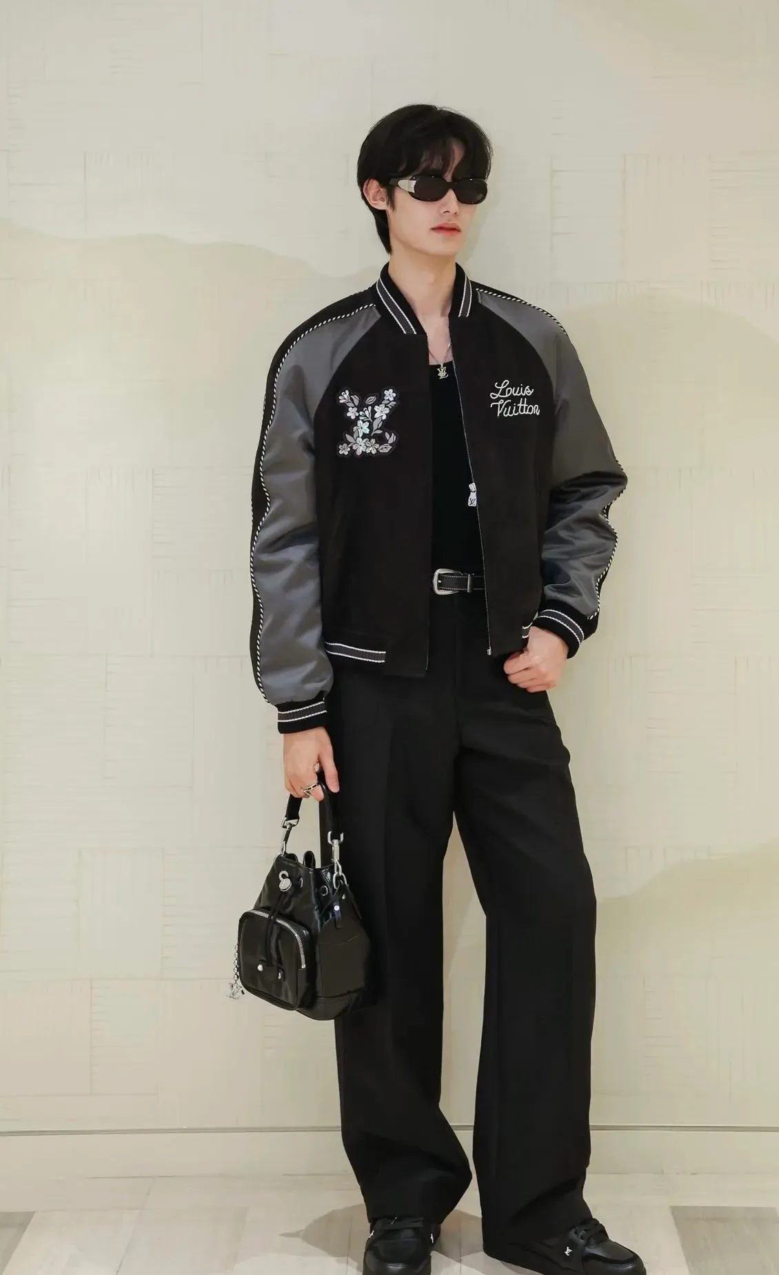 Сумки На Ремне Женские Louis Vuitton 108949