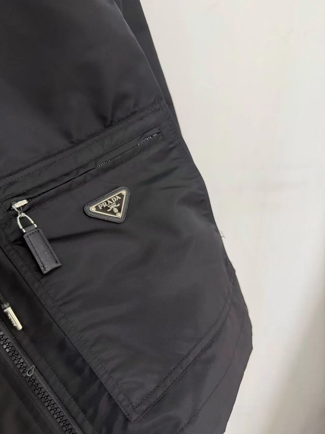 Куртки И Пуховики Женские Prada 13392913