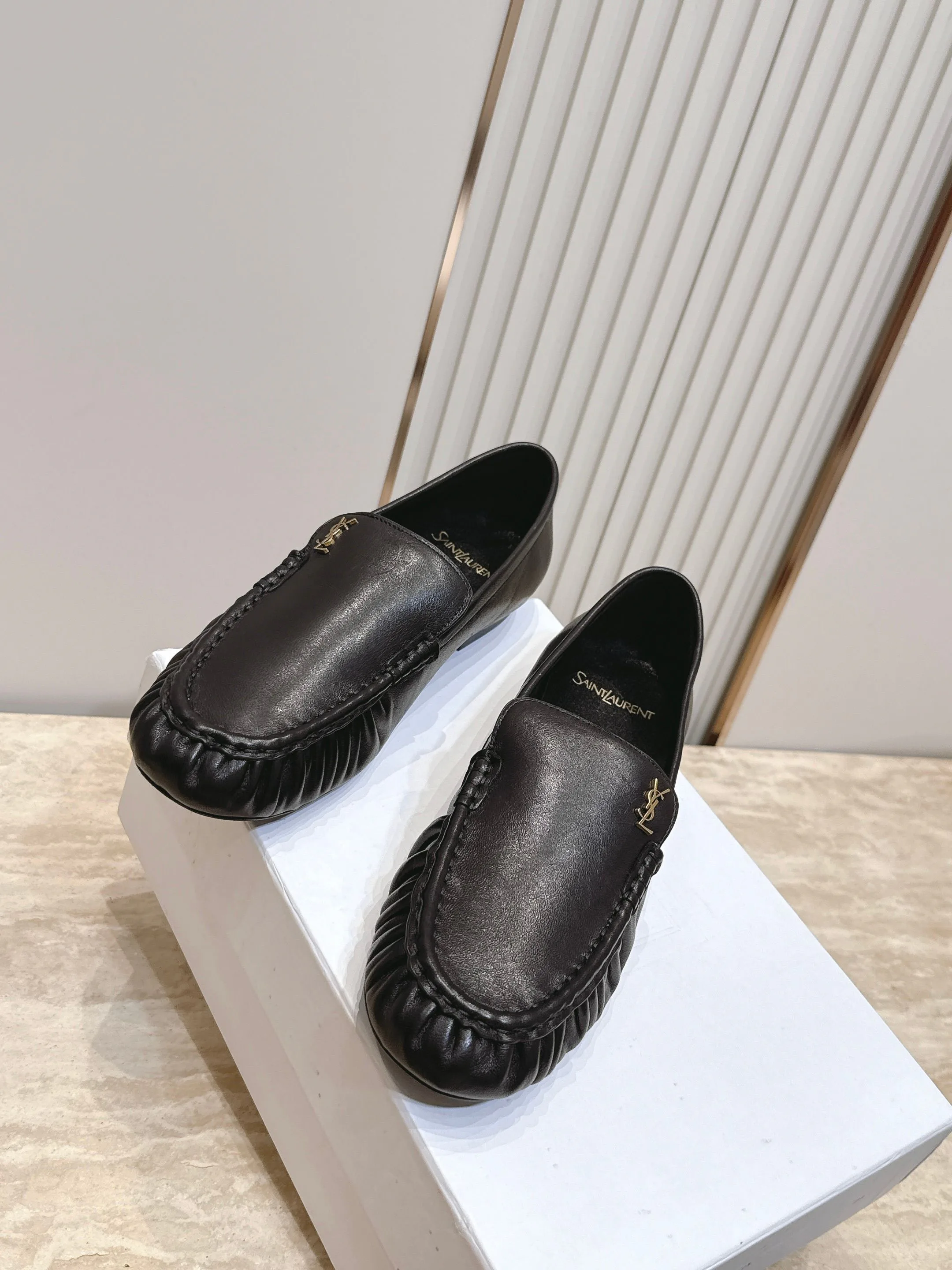 Лоферы И Мокасины Женские Saint Laurent 17701346