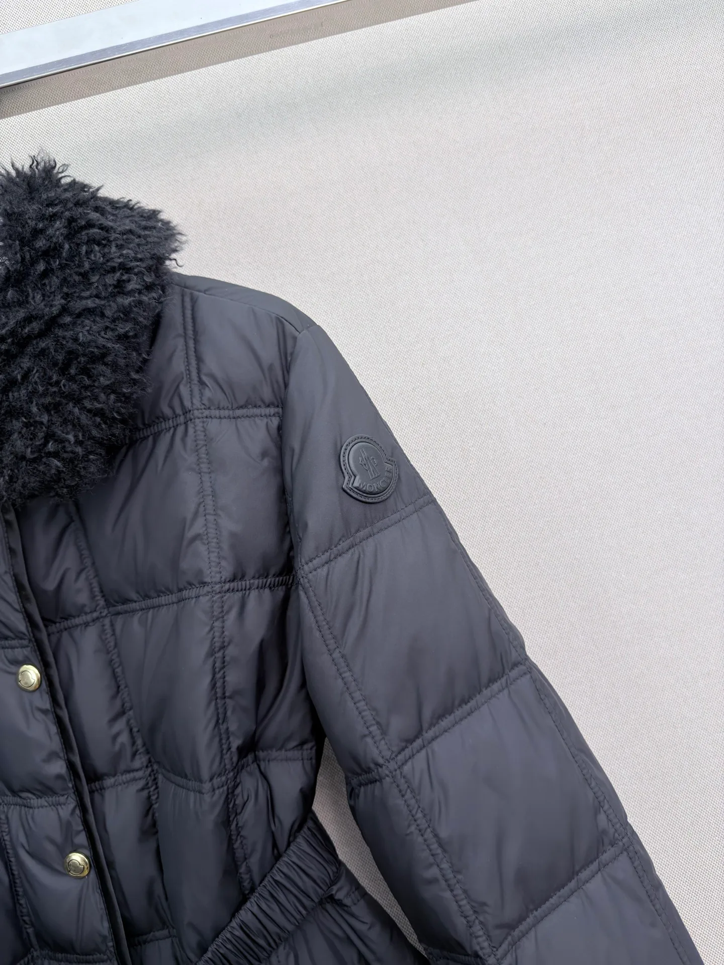 Куртки И Пуховики Женские Moncler 18023445