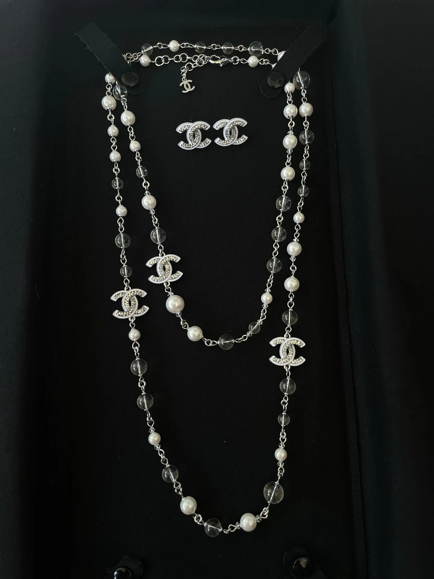 Бижутерия Chanel 1035351