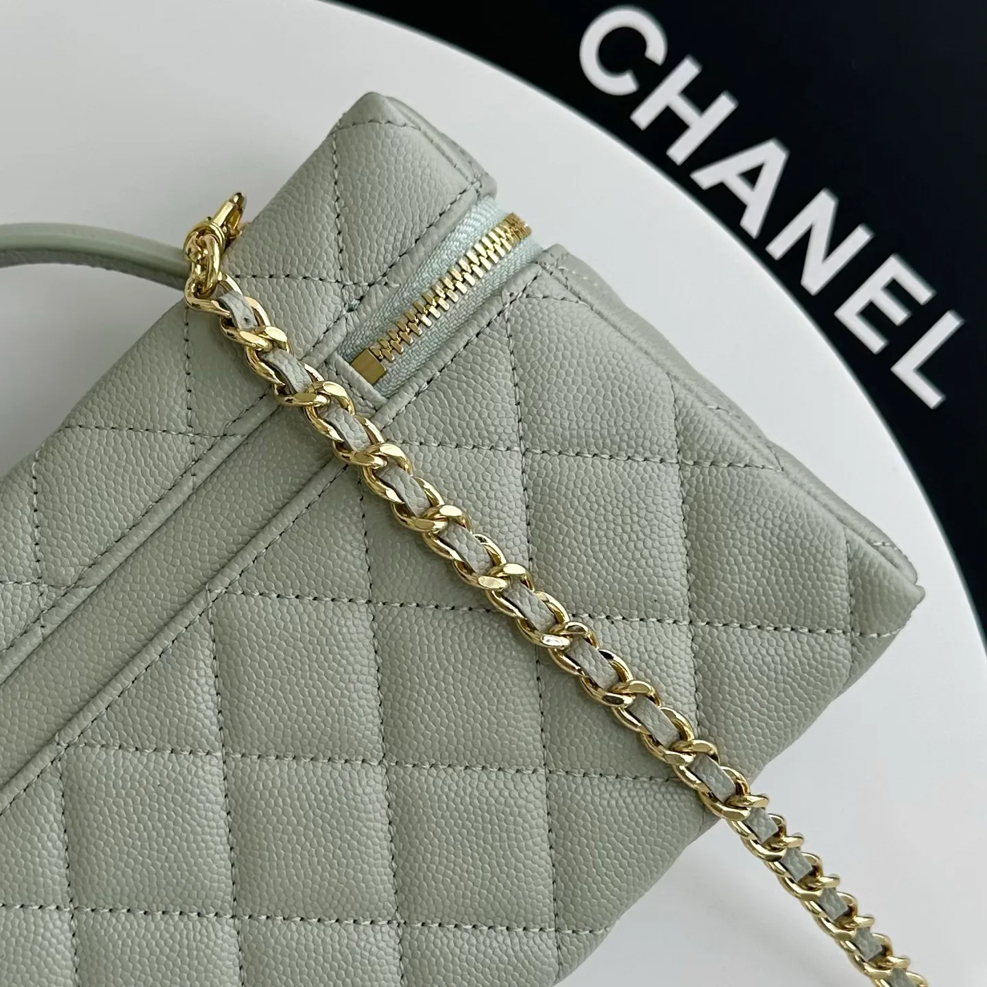 Классические Сумки Женские Chanel 18186211