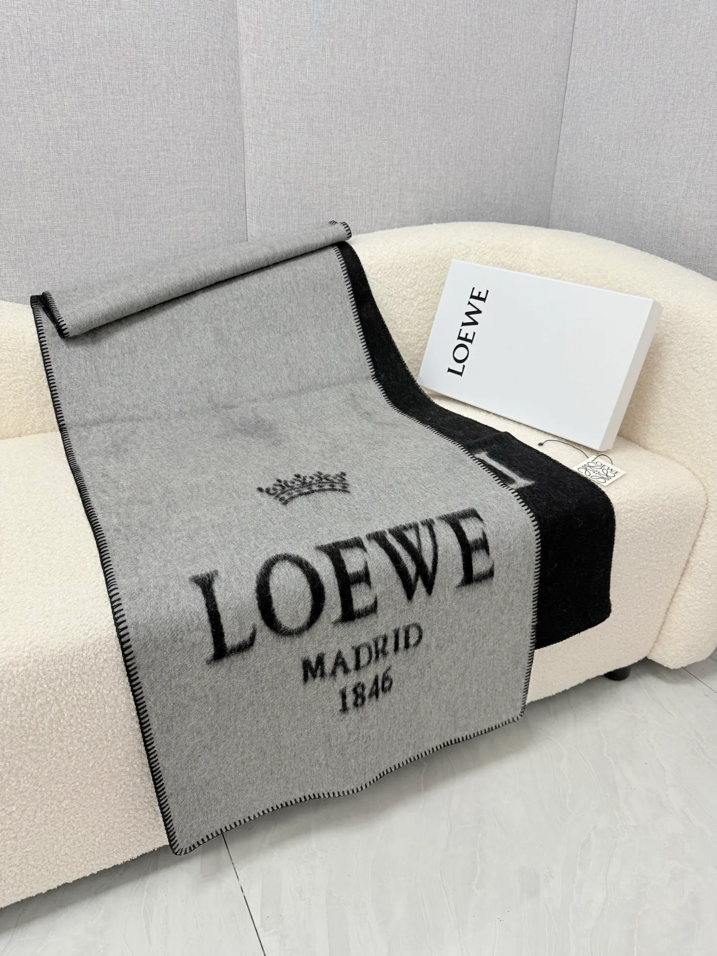 Шарфы Loewe 18275025
