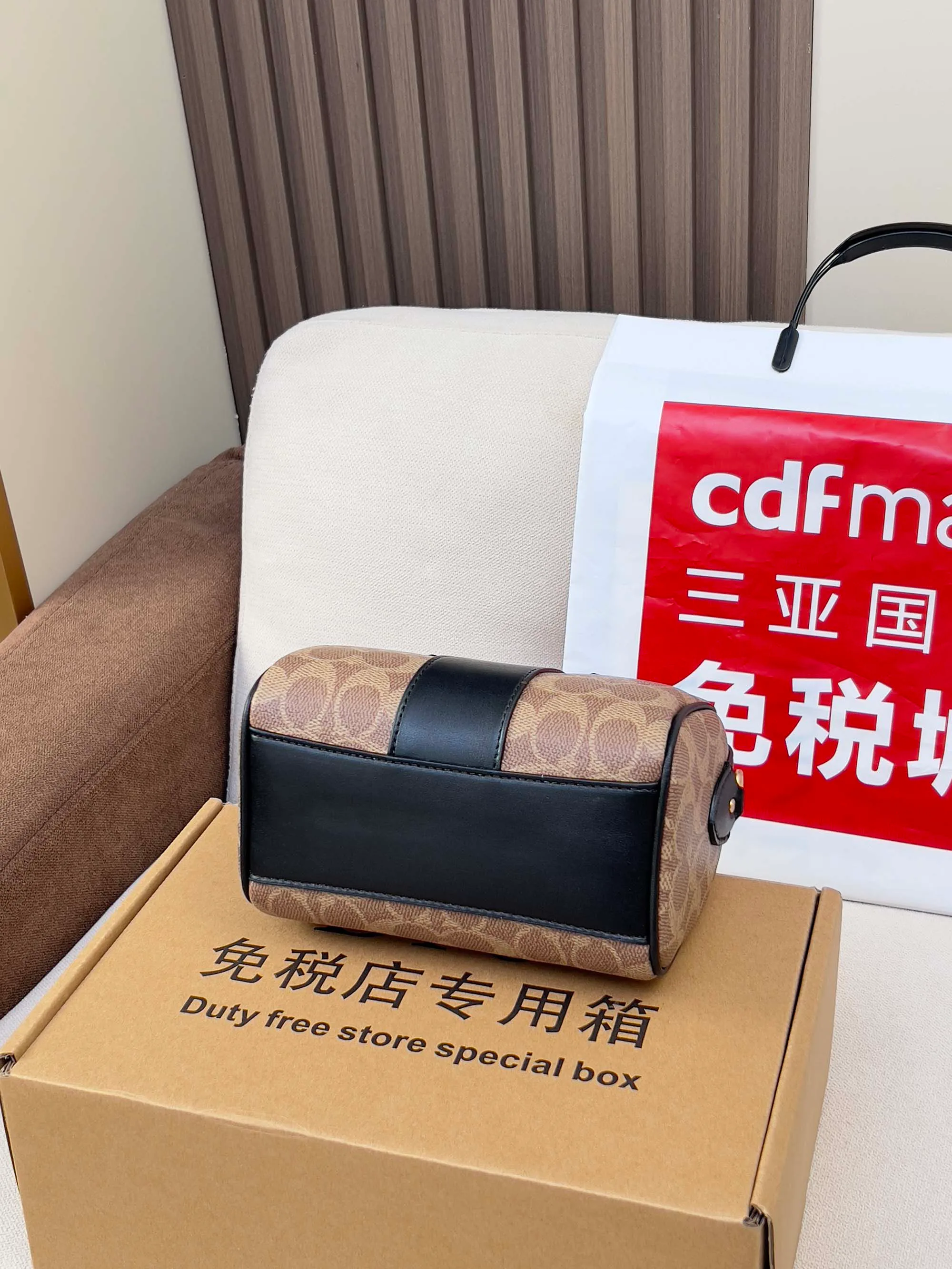 Классические Сумки Женские Coach 13332207