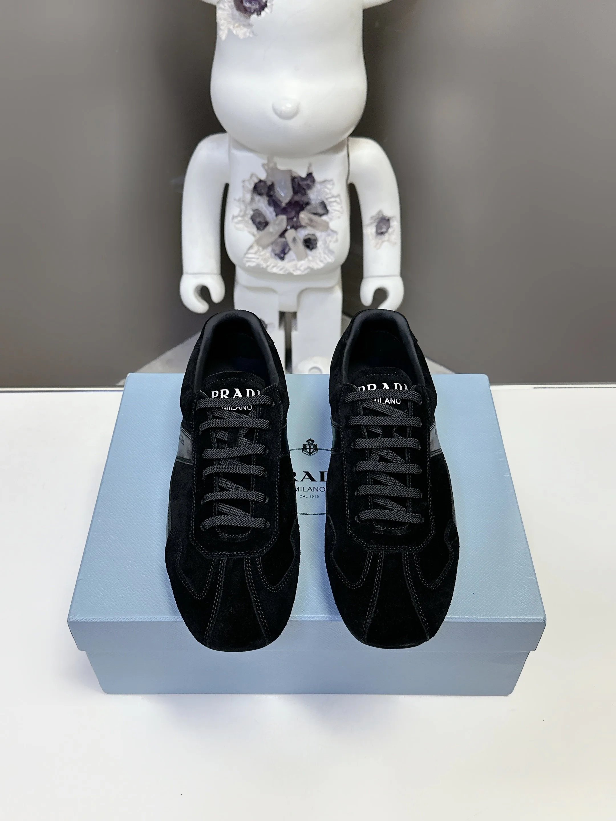 Кроссовки Женские Prada 17803518
