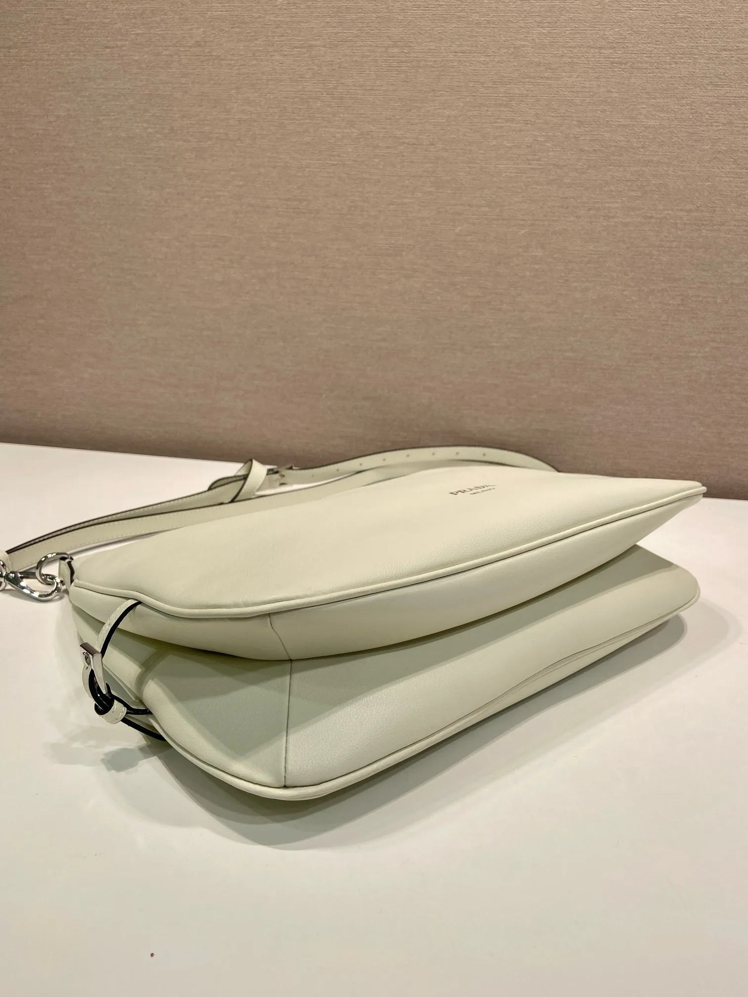 Сумки На Ремне Женские Prada 13162680
