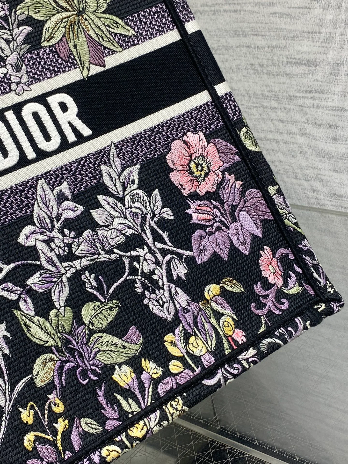 Классические Сумки Женские Christian Dior 13227218