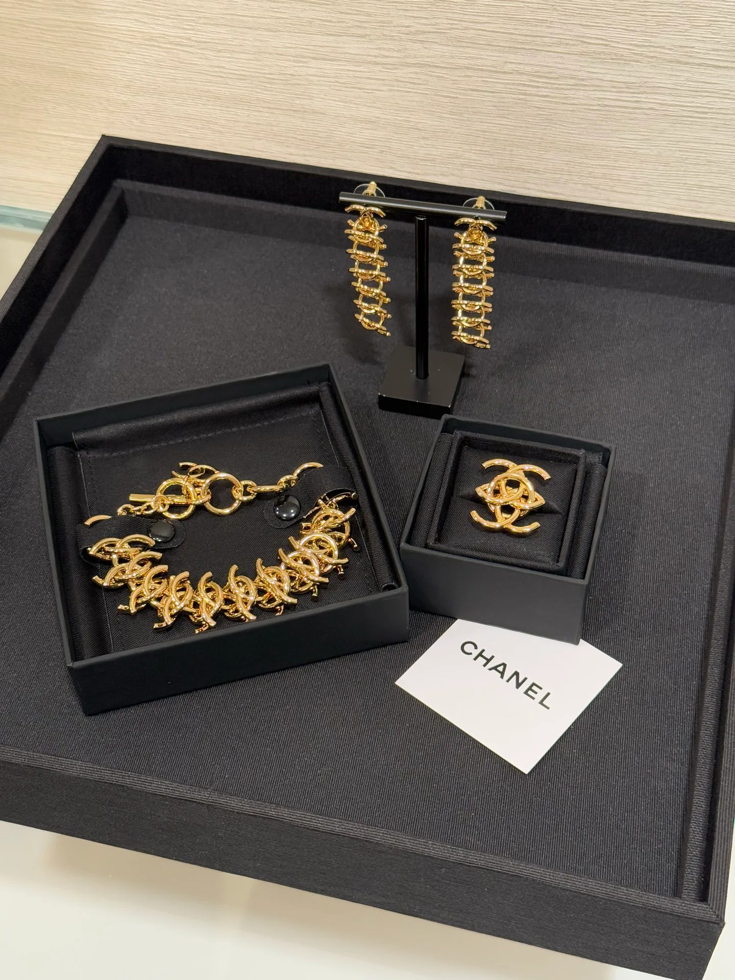 Бижутерия Chanel 17728668