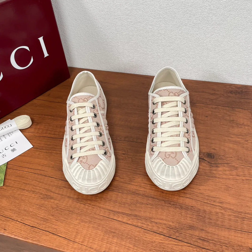 Кеды Женские Gucci 573305