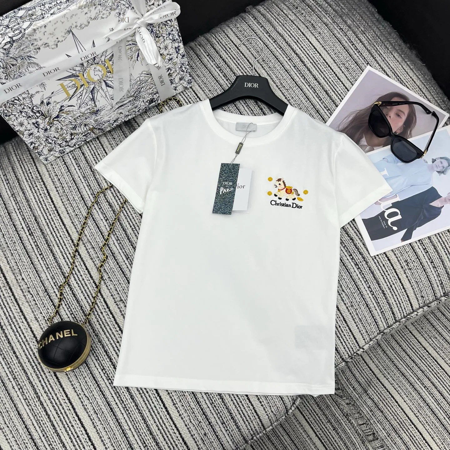 Футболки Женские Christian Dior 3844074