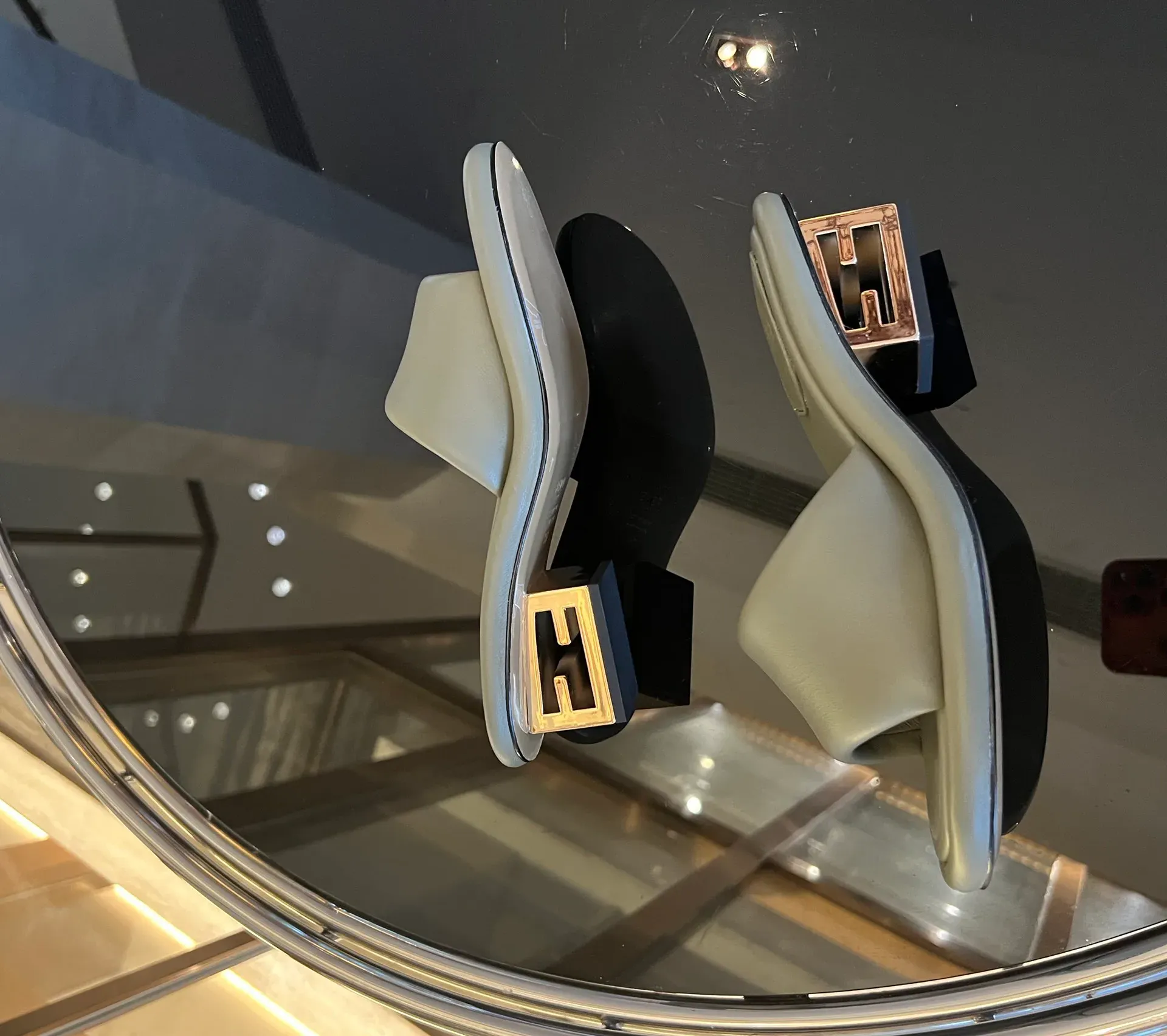 Босоножки Женские Fendi 11389