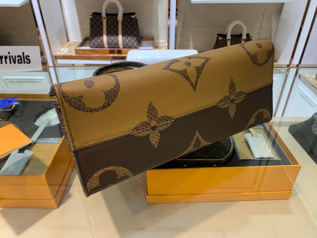 Классические Сумки Женские Louis Vuitton 1270519