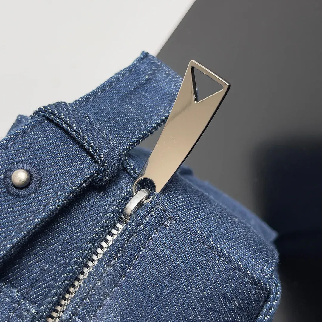 Сумки На Ремне Женские Bottega Veneta 368788