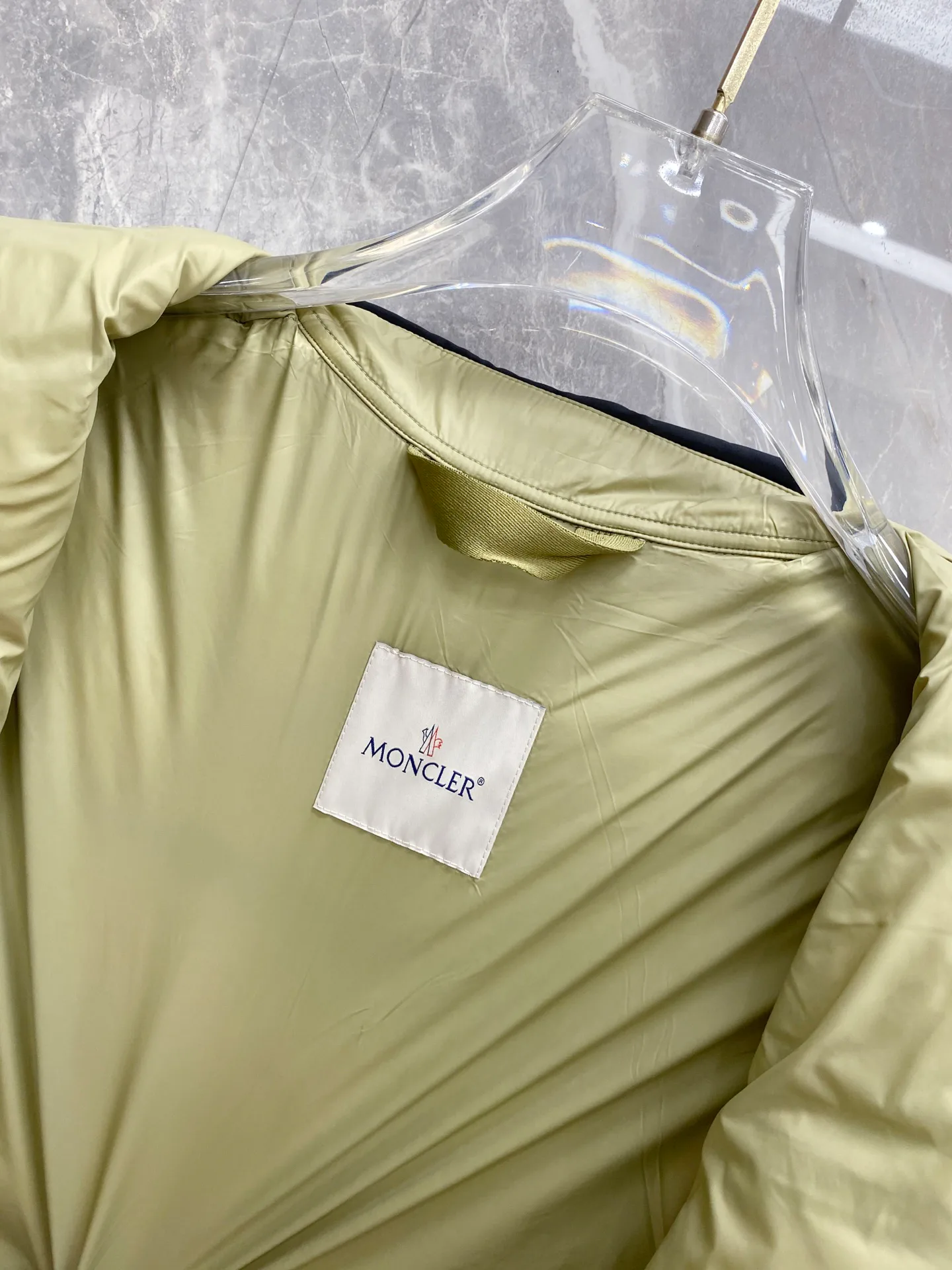 Куртки И Пуховики Мужские Moncler 619056