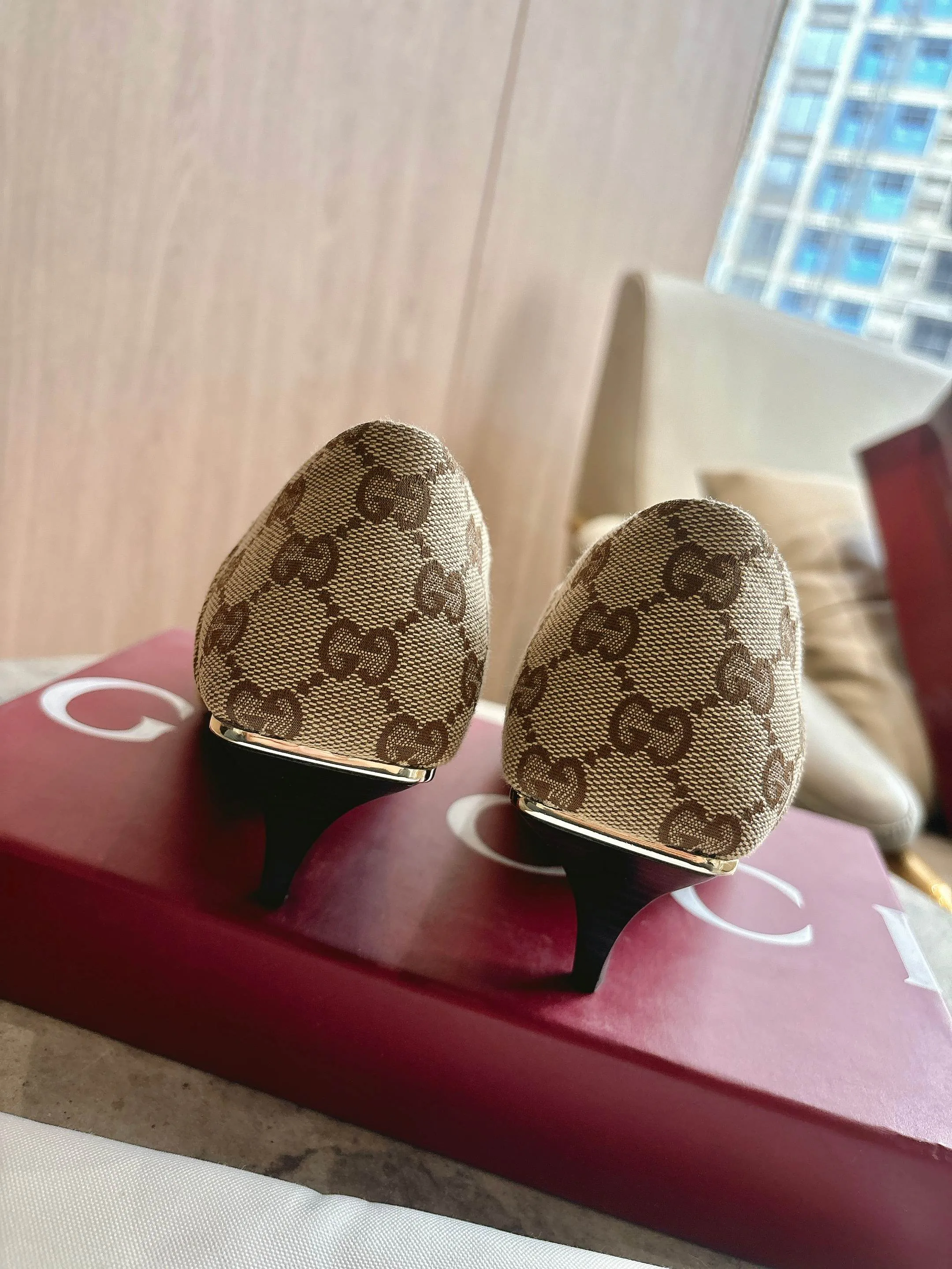 Туфли Женские Gucci 10611432