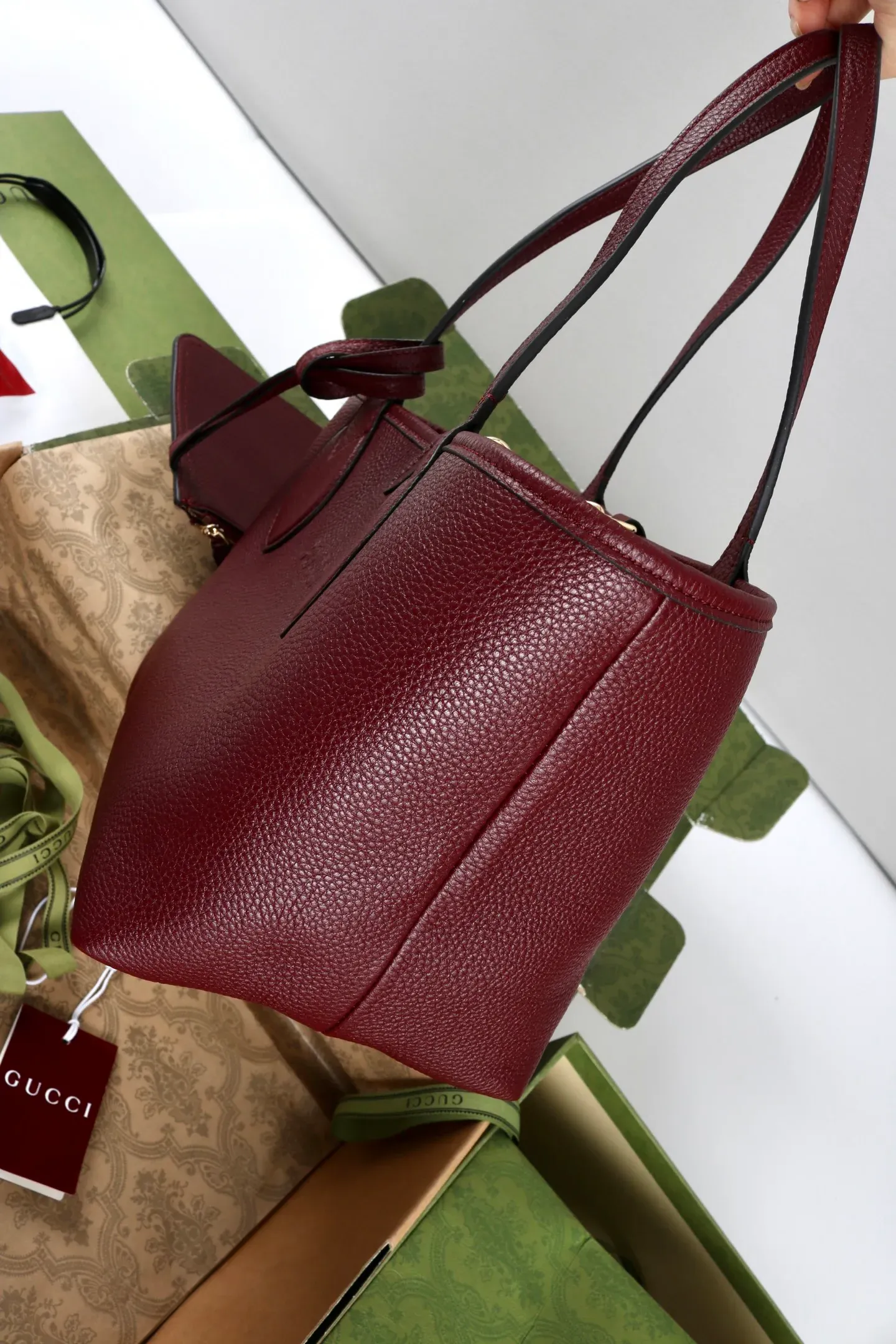 Классические Сумки Женские Gucci 393582