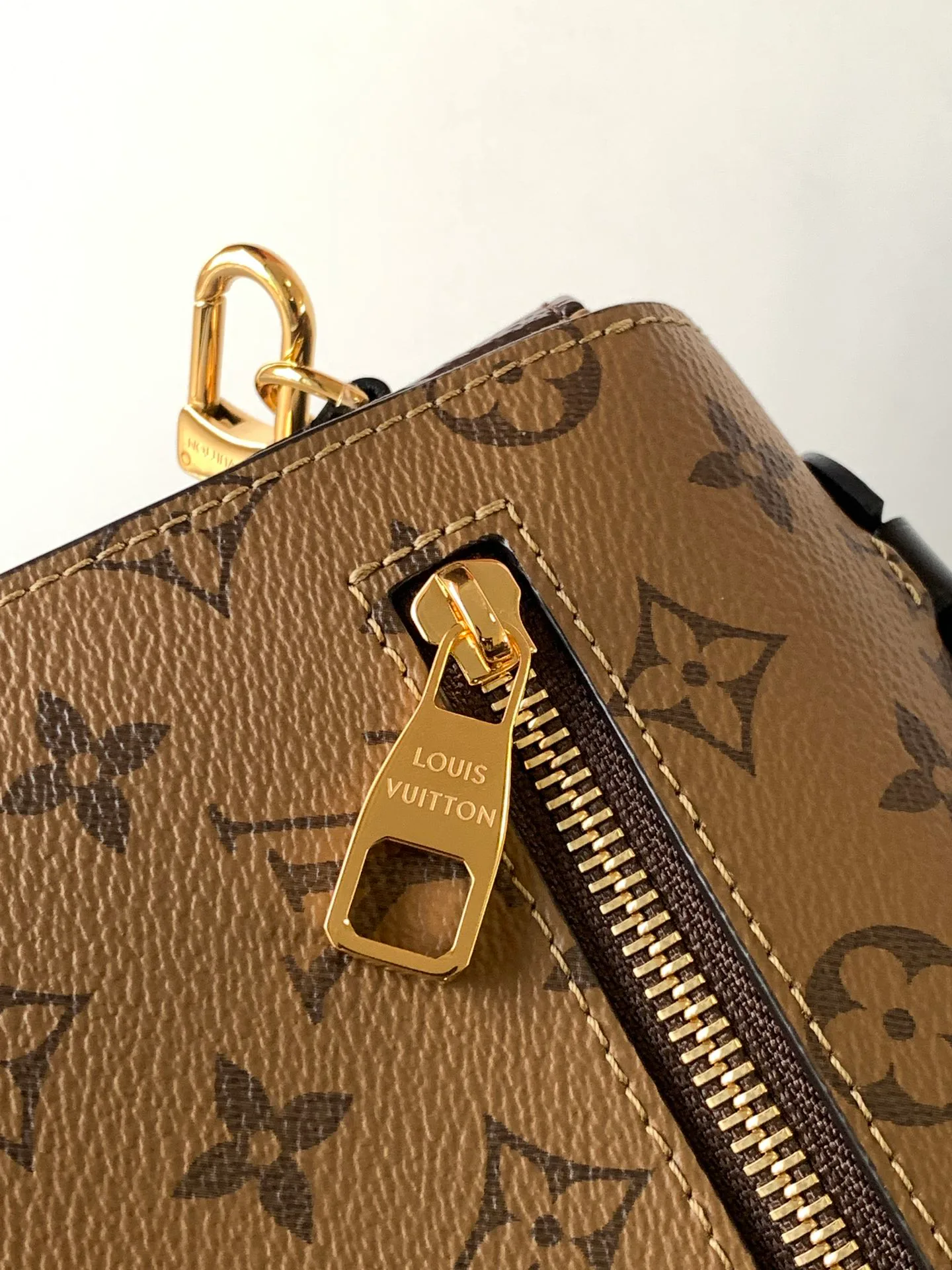 Сумки На Ремне Женские Louis Vuitton 12782062
