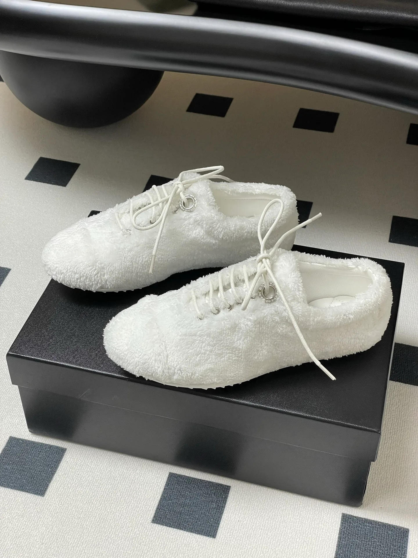 Кроссовки Женские Chanel 28451