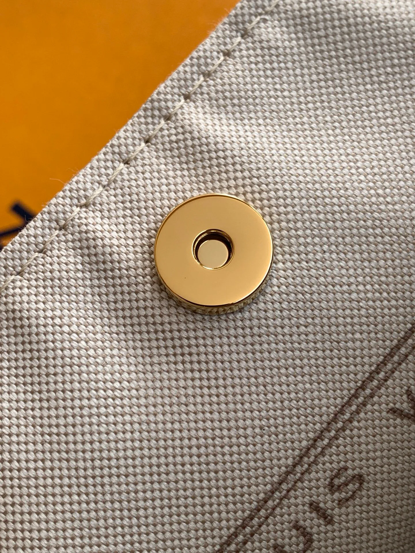 Классические Сумки Женские Louis Vuitton 17427864