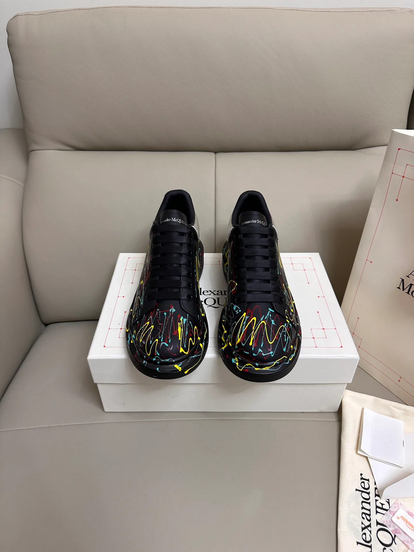Кроссовки Женские Alexander Mcqueen 18616722