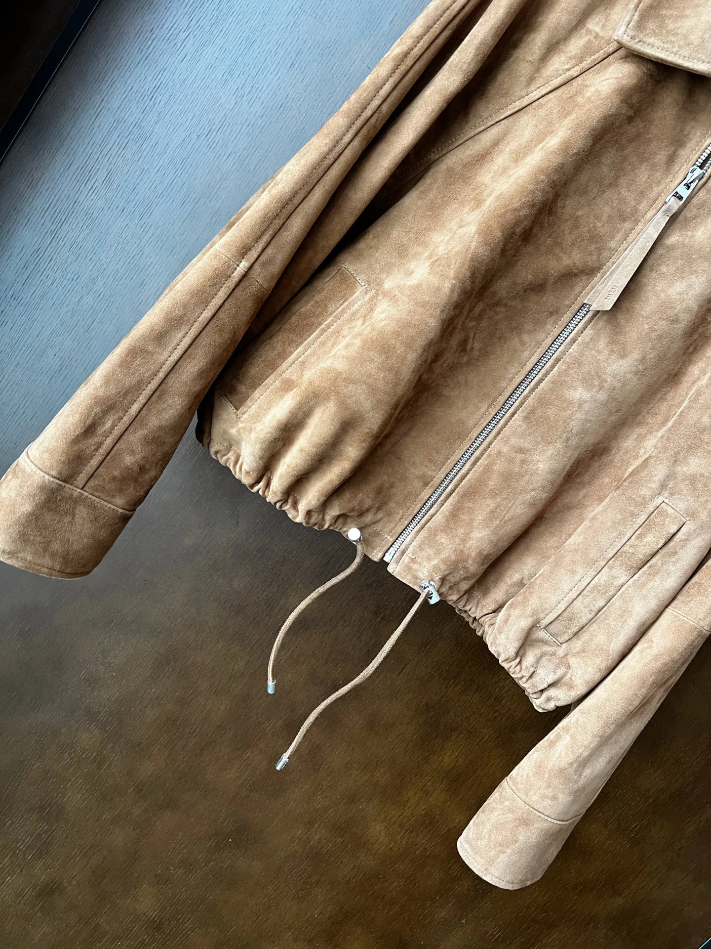 Кожаные Куртки И Дублёнки Женские Miu Miu 9101631