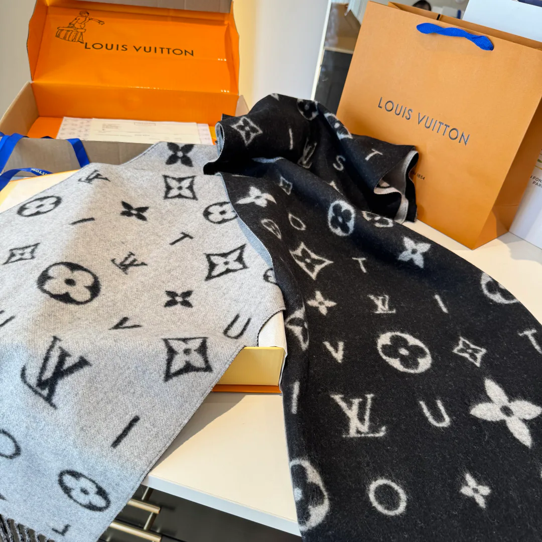 Шарфы Louis Vuitton 497639