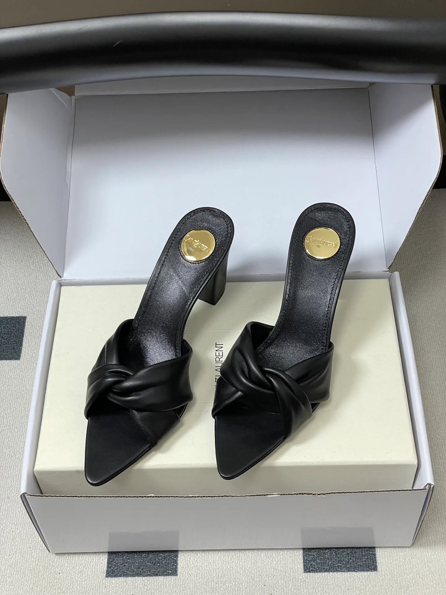 Мюли И Сабо Женские Saint Laurent 11220085