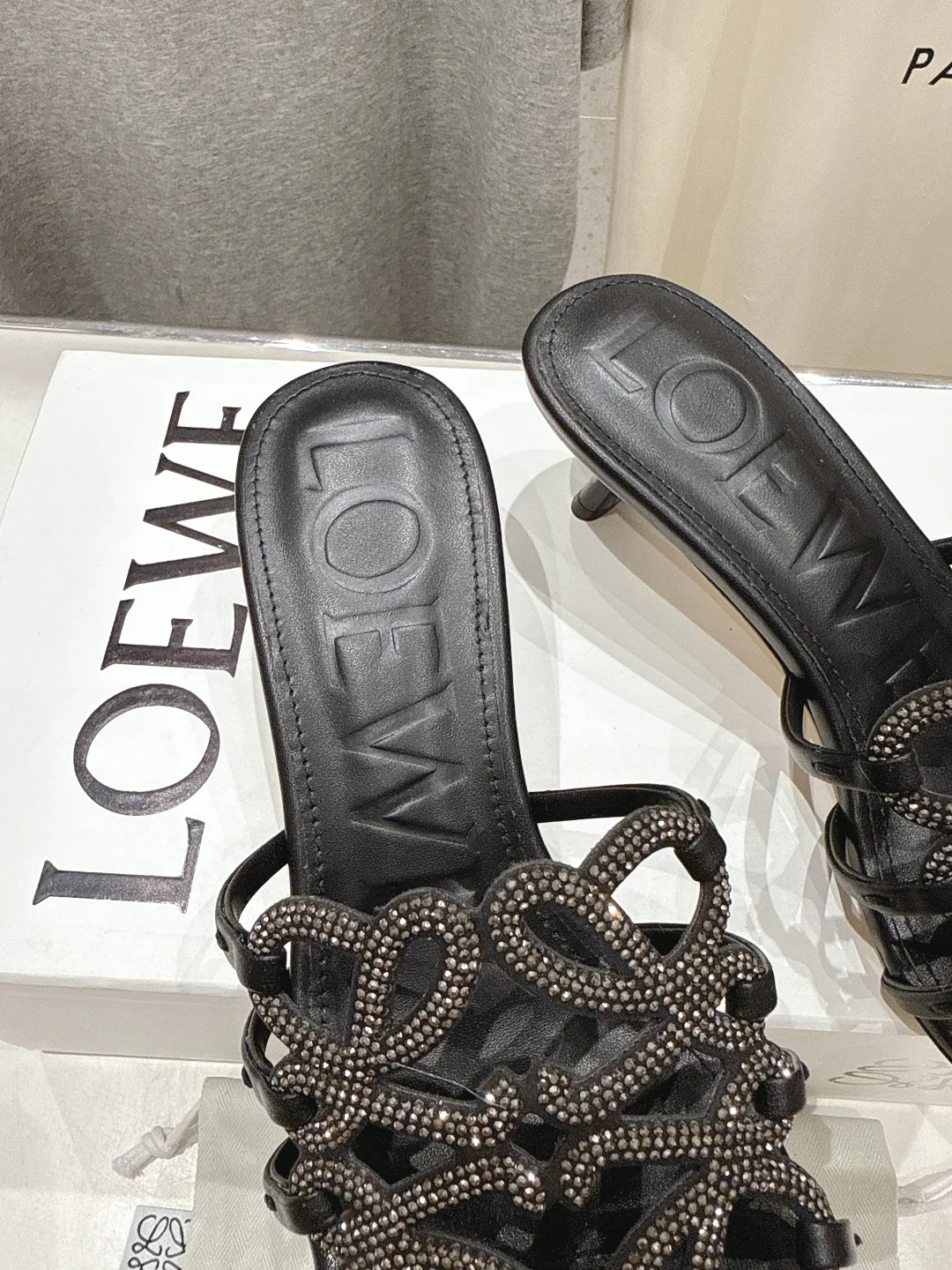 Шлепанцы Женские Loewe 11410402
