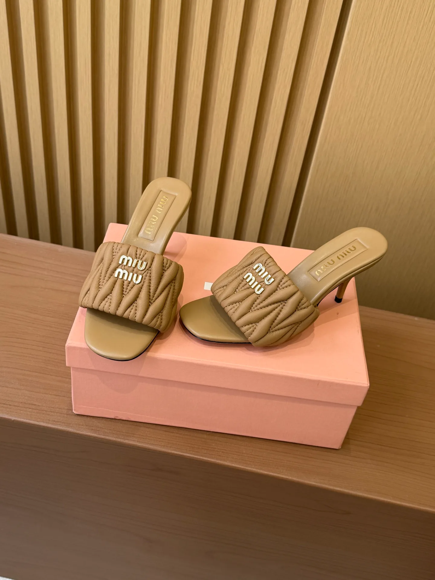 Босоножки Женские Miu Miu 13351179