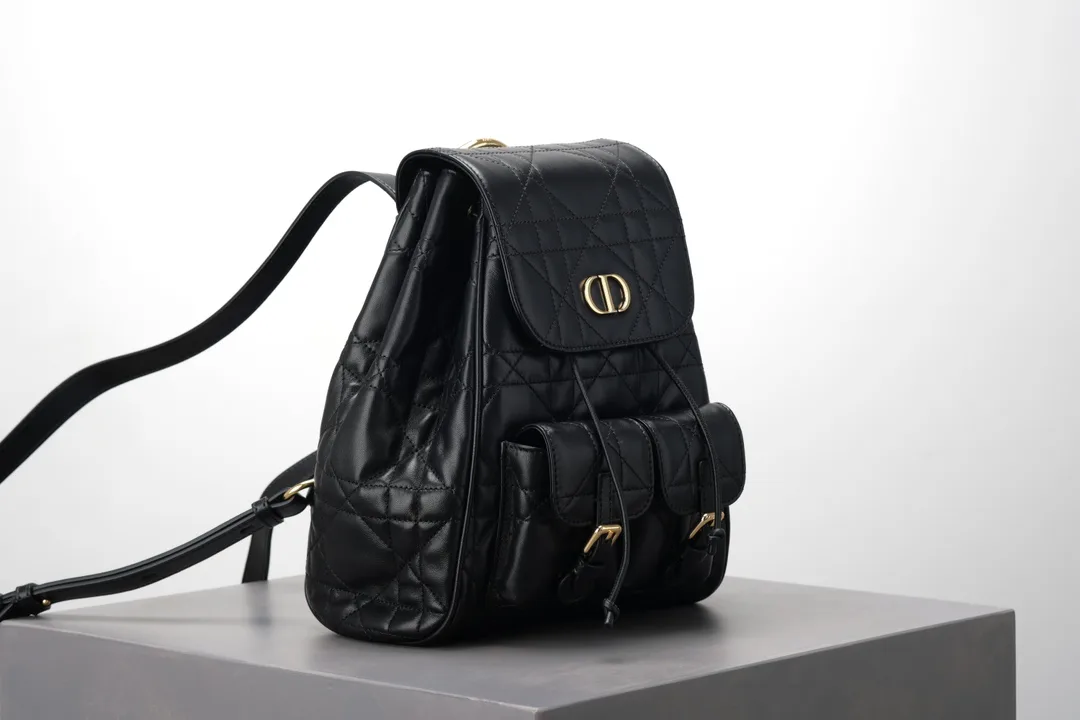 Классические Сумки Женские Christian Dior 11564953