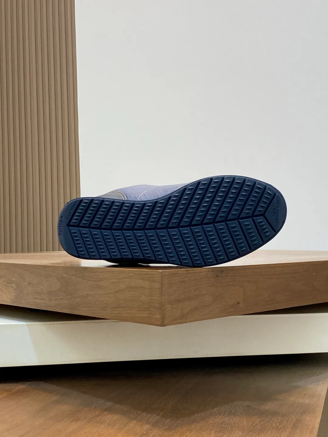 Кроссовки Мужские Louis Vuitton 162989