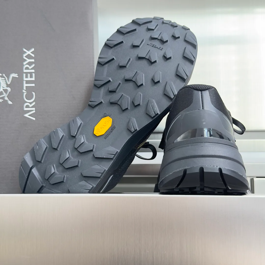 Кроссовки Мужские Arcteryx 17415474
