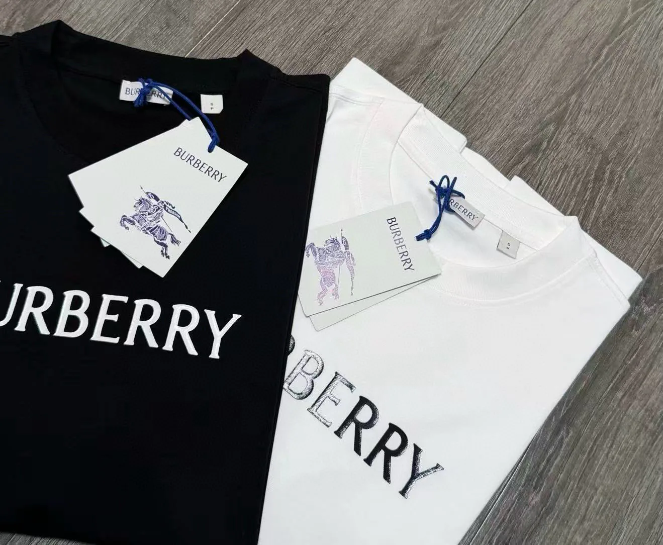 Футболки Женские Burberry 11736389