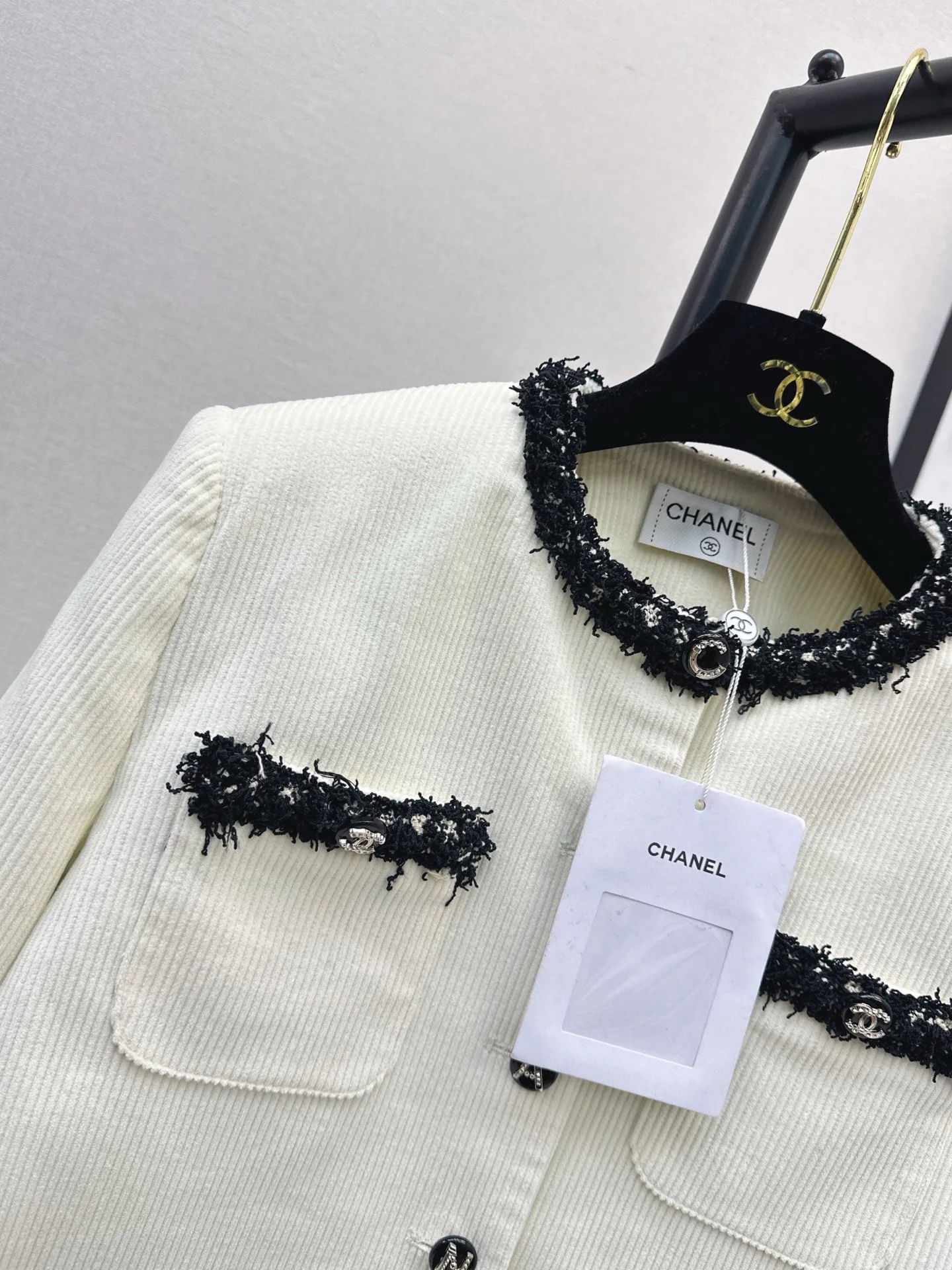 Жакеты Женские Chanel 17987866