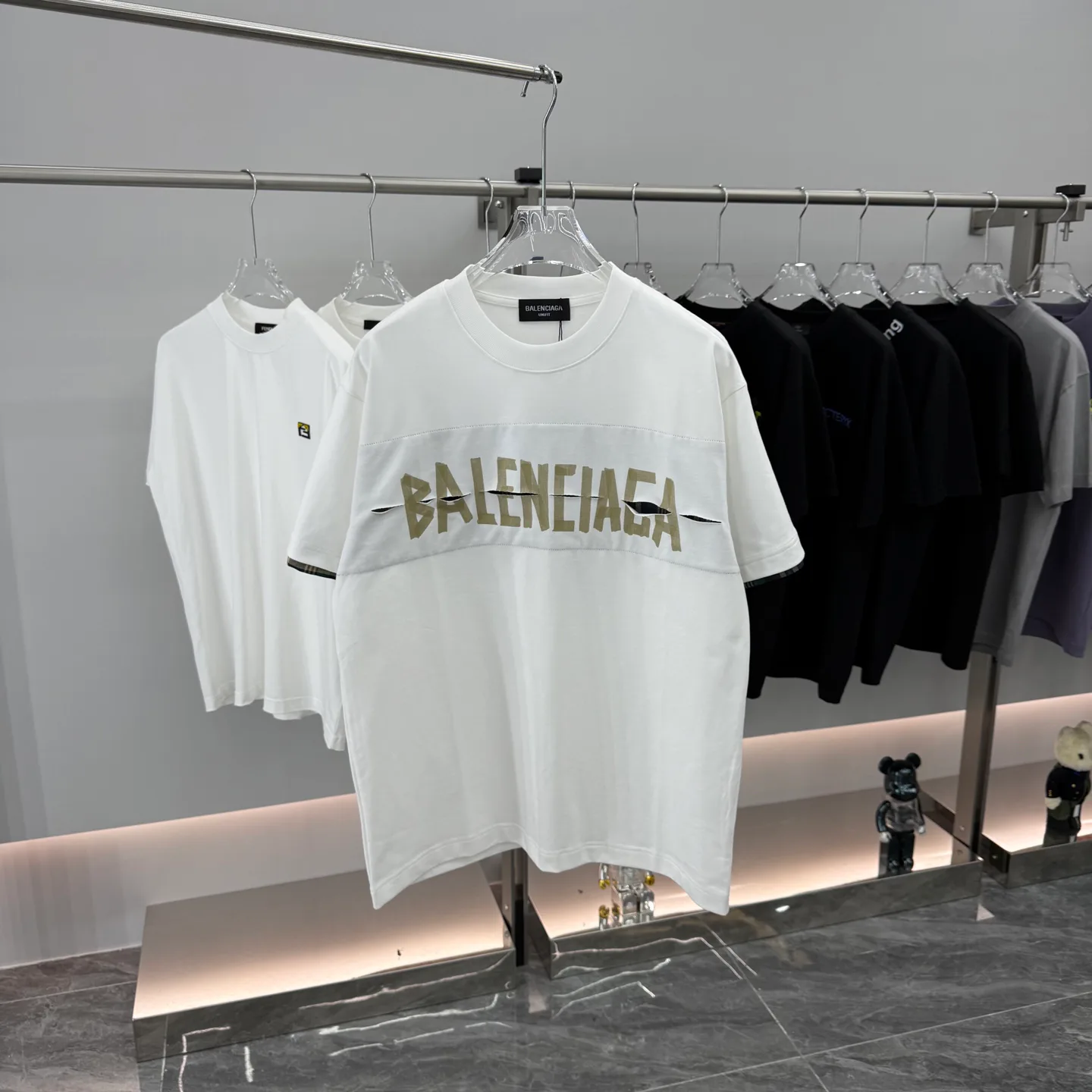 Футболки Женские Balenciaga 86352