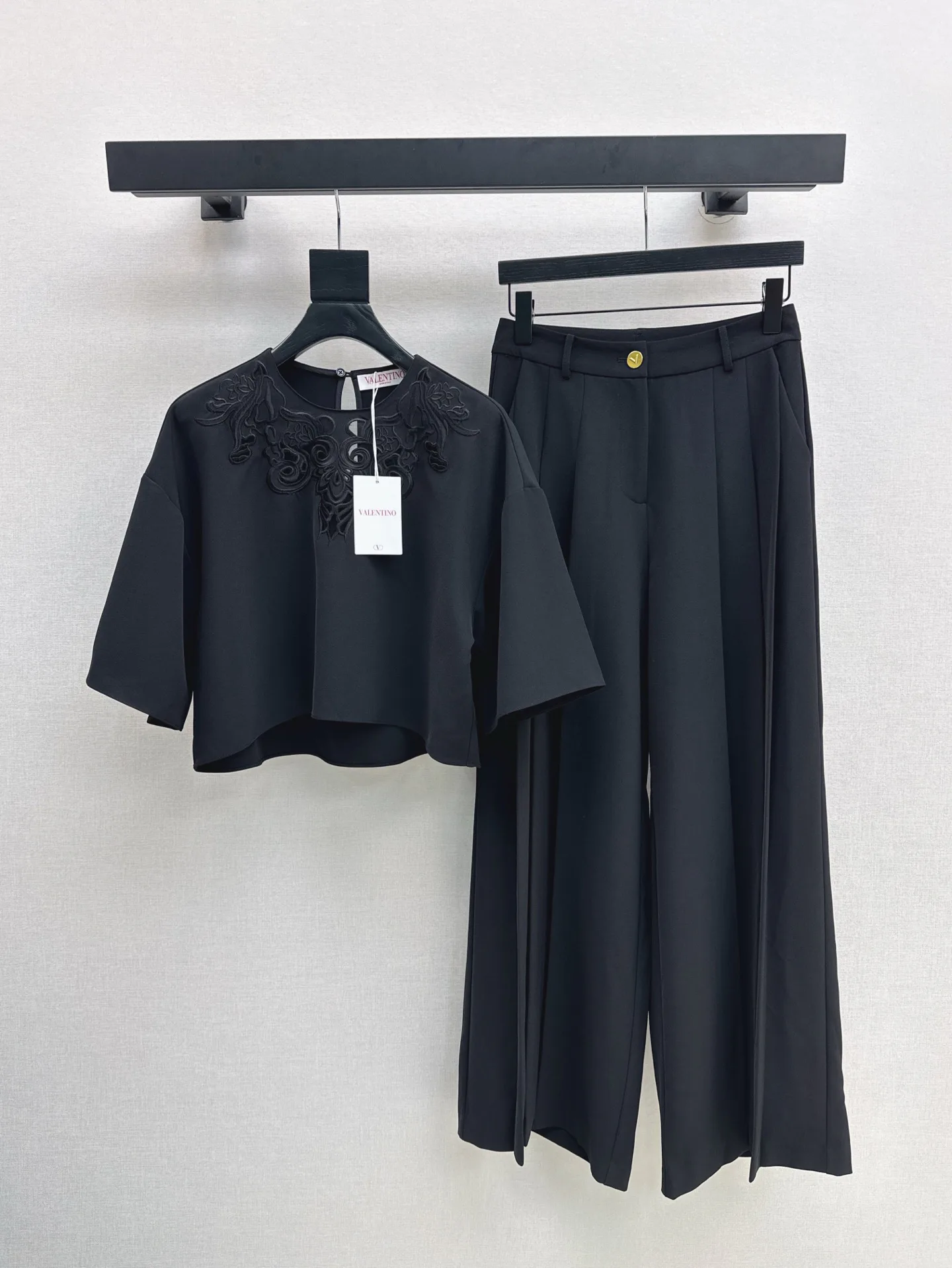 Костюмы Женские Valentino 23738