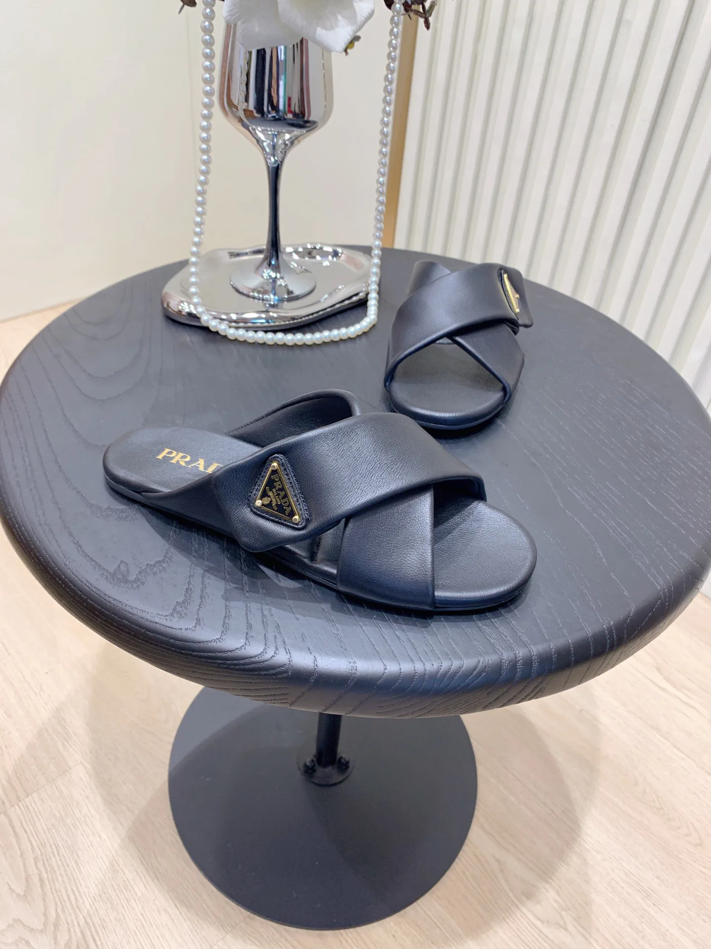 Шлепанцы Женские Prada 12725833