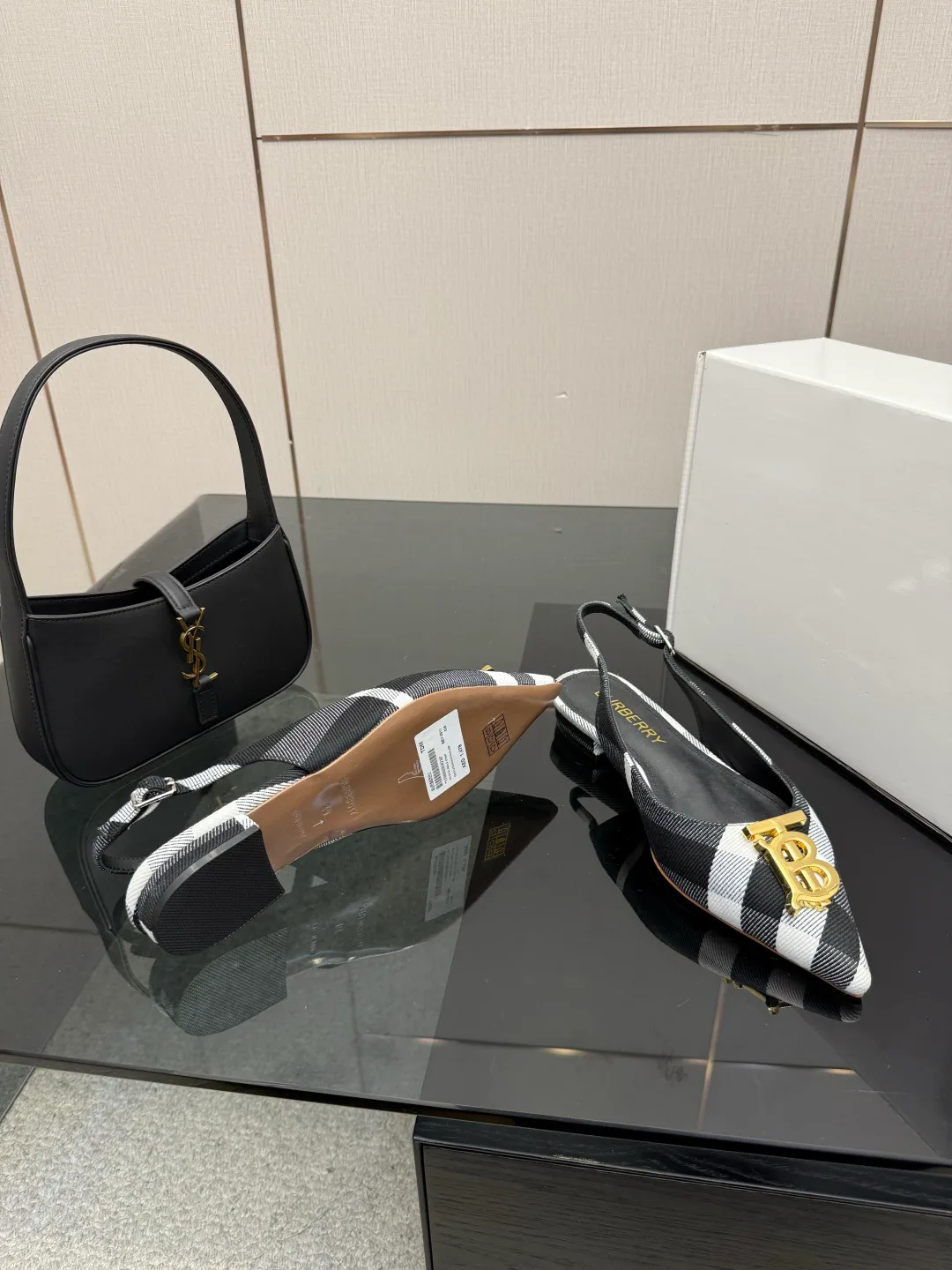 Туфли Женские Burberry 11096287