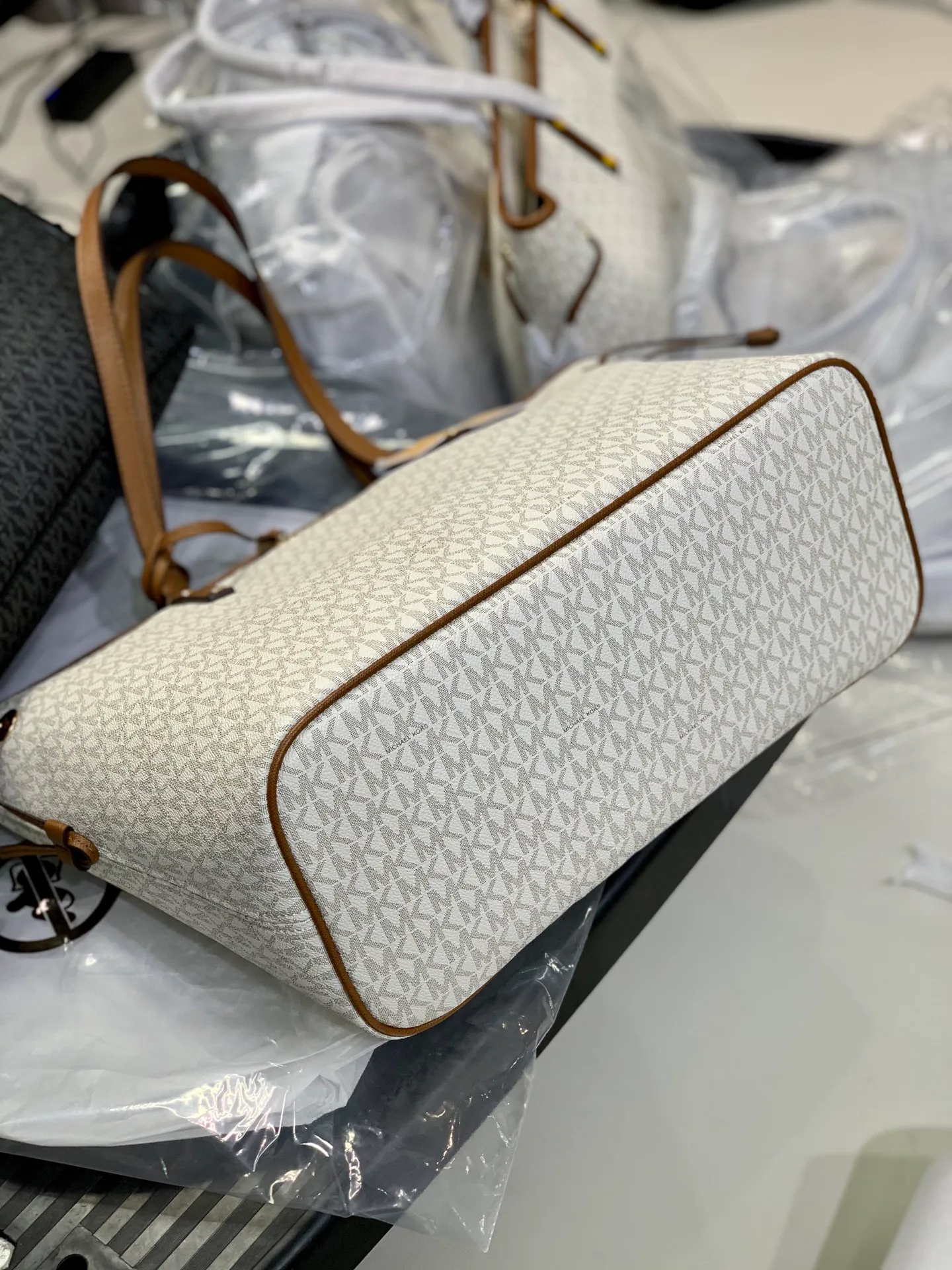 Классические Сумки Женские Michael Kors 803373