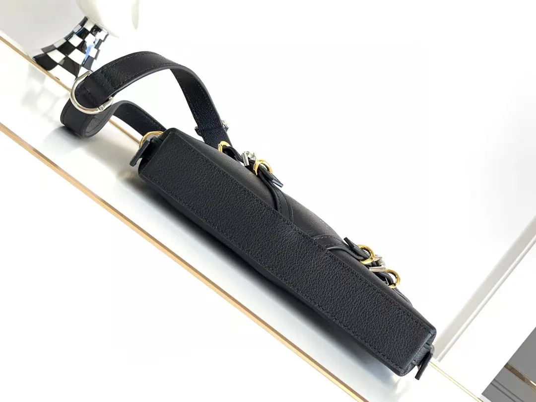 Сумки На Ремне Женские Givenchy 445238